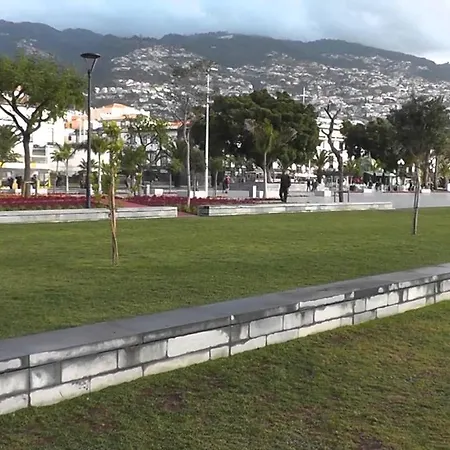 In 3s * Funchal (Madeira)